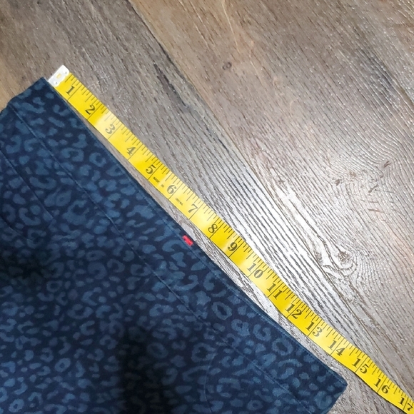 SPANX Women's Skinny Jeans - Dark Blue Leopard Print - Picture 6 of 9